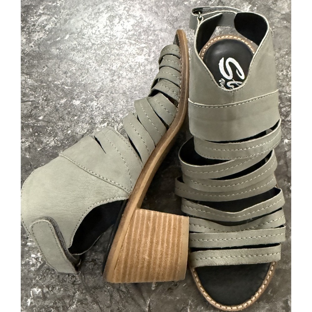 Sbicca Vintage Collection Leather Strappy Stacked Block‎ Heel Shooties Sage Sz 9
